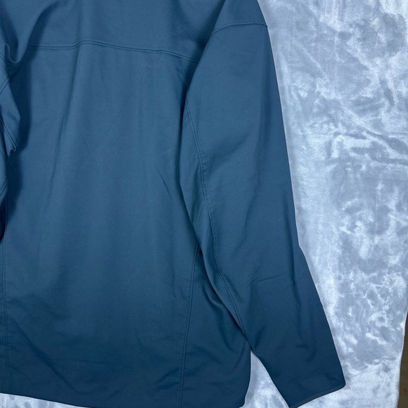 Arcteryx Epsilon AR Soft Shell Jacket Men’s Size Large Blue - Picture 12 of 13